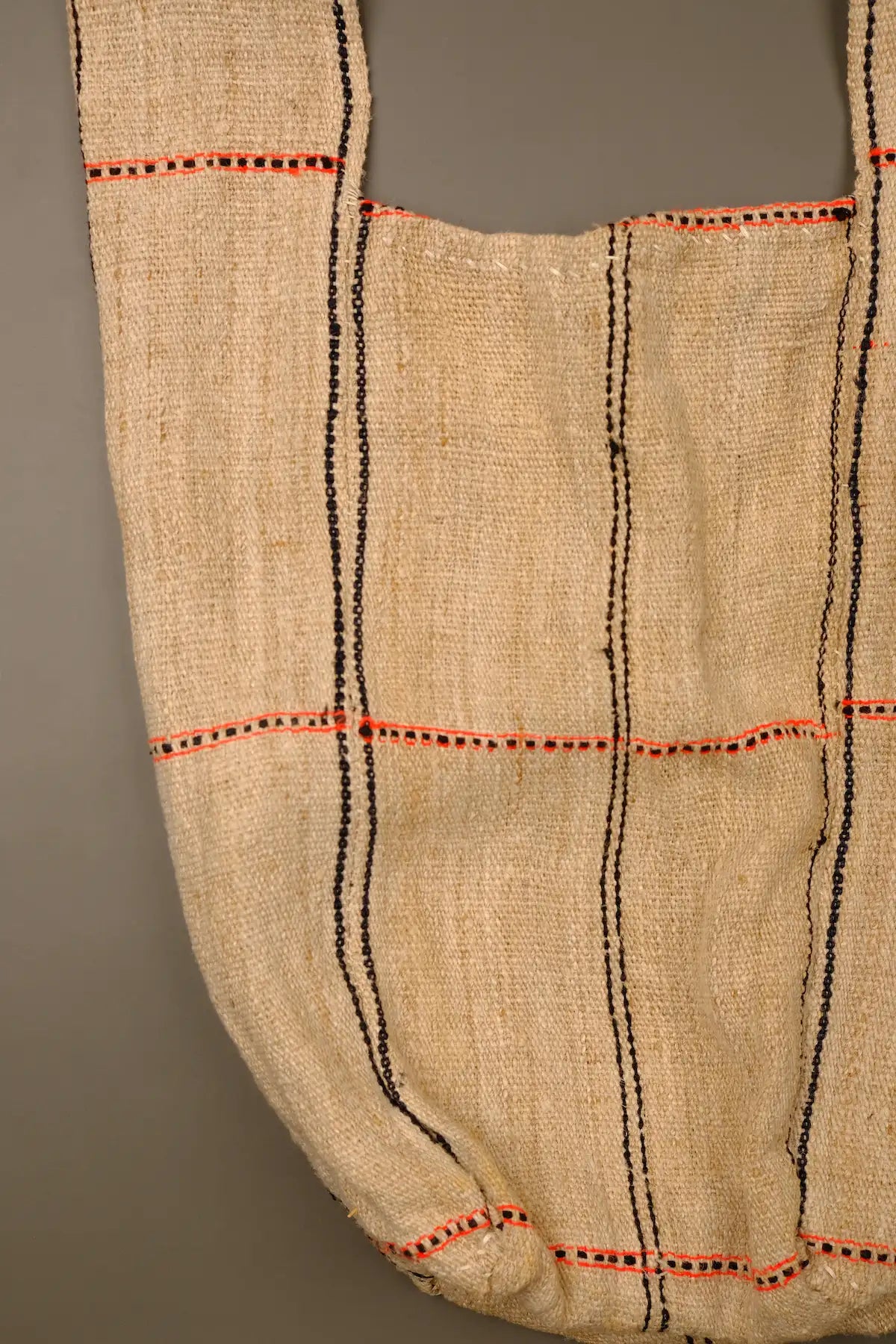 「VINTAGE」Wa Totem Head Bag - Handmade Brocade