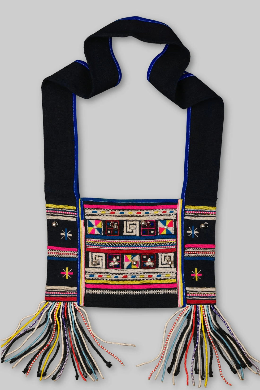 「VINTAGE」Hani Totem Bag - Hand Embroidery & Weaving