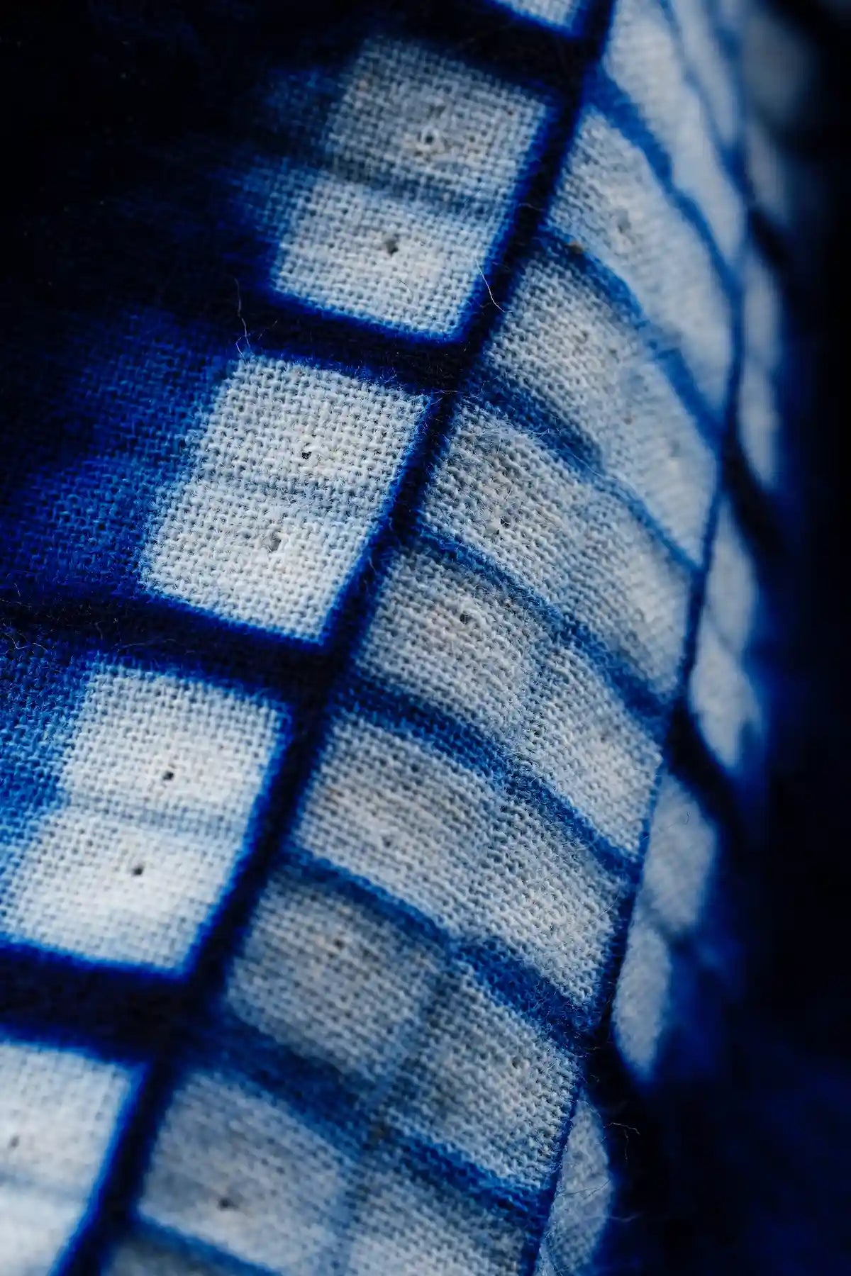 onecolours-scrunchie-southern-indigo-tie-dye-cotton-sea-grapes-fabric-closeup2