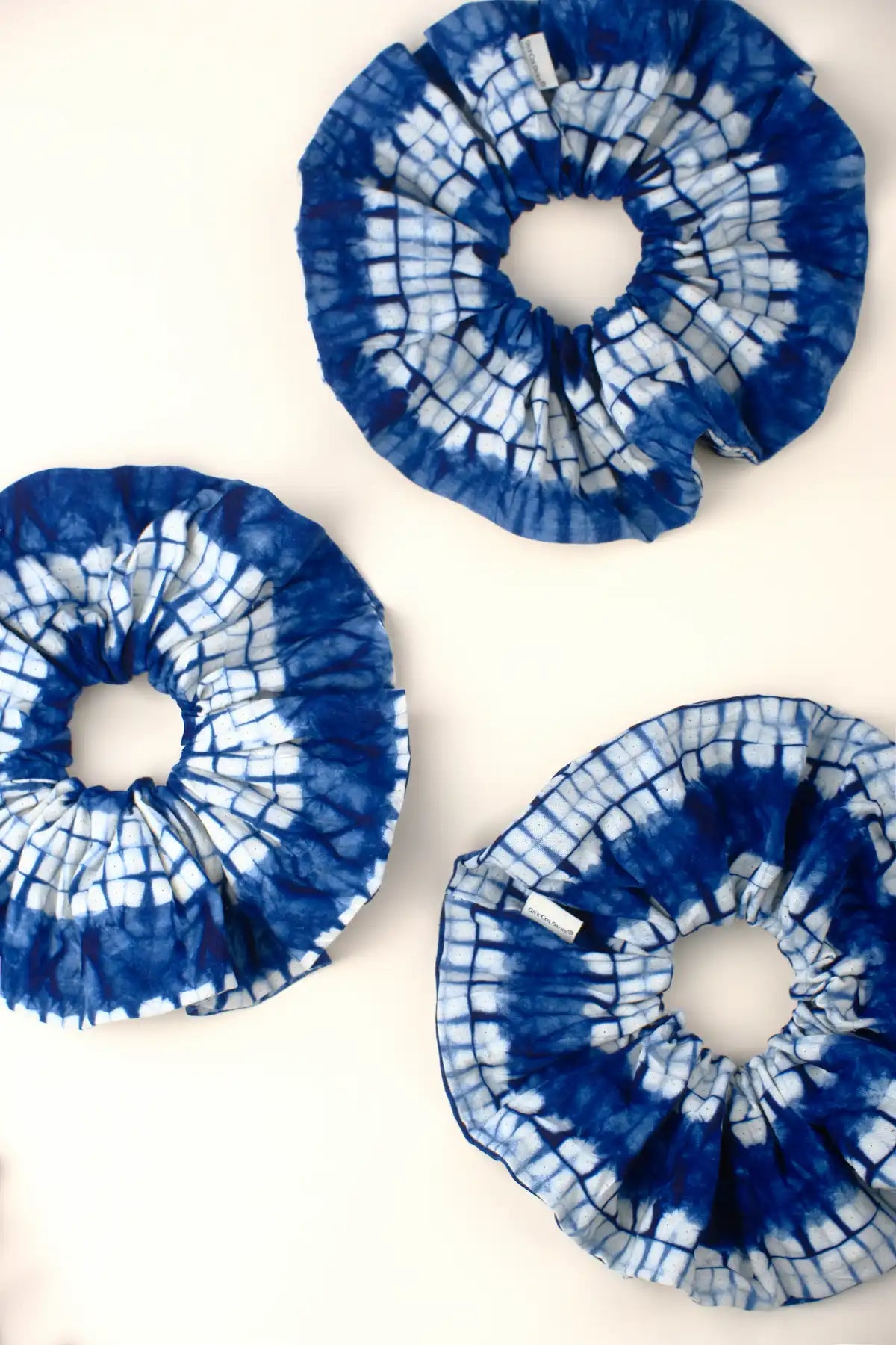 onecolours-3-different-scrunchies-southern-indigo-tie-dye-cotton-sea-grapes